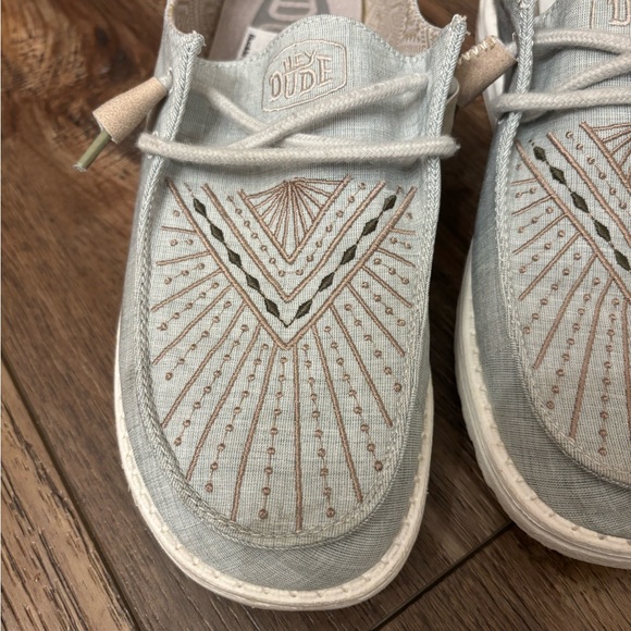 Hey Dude Women’s Shoes - Picture 2 of 6